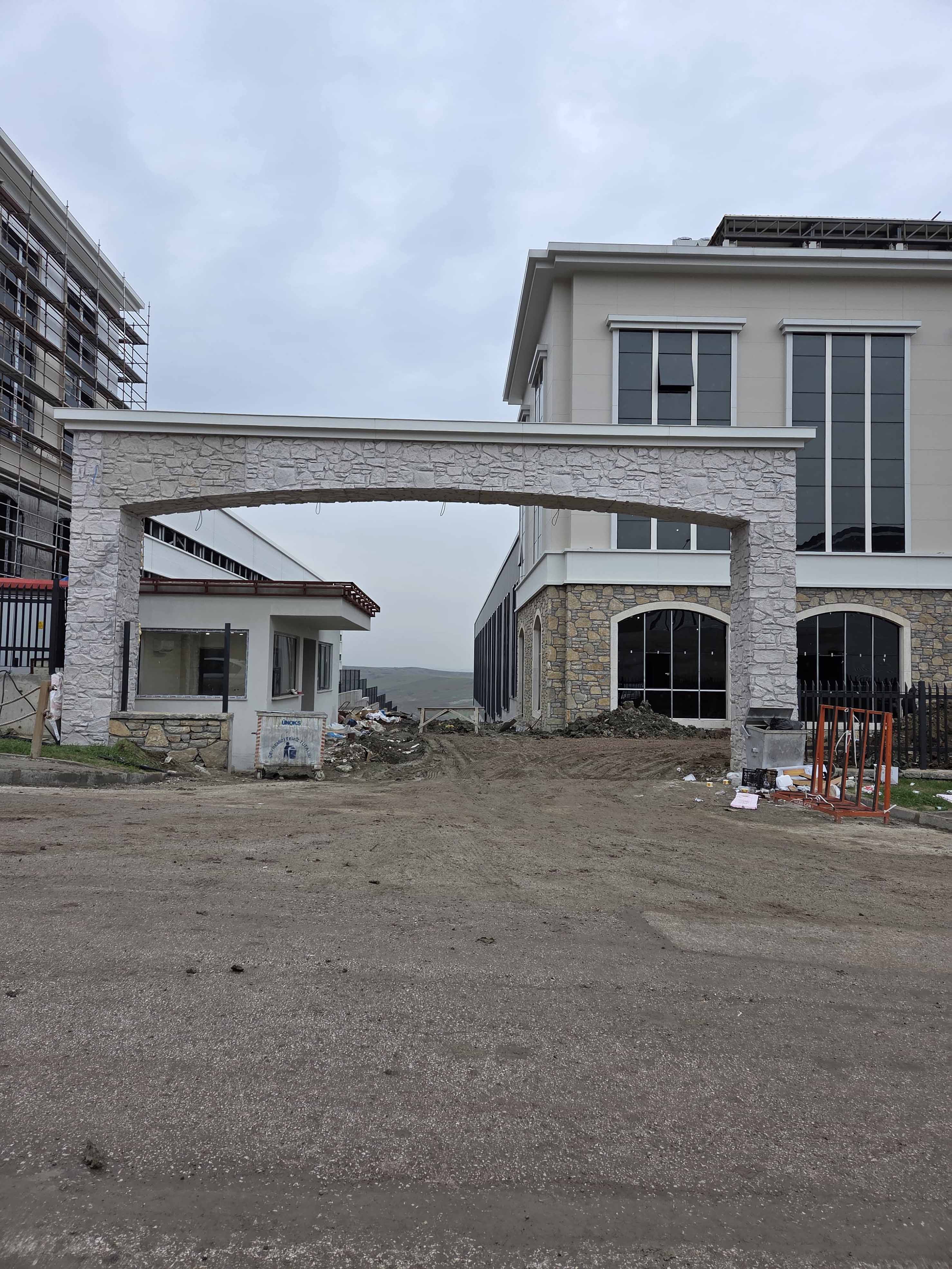 Ünoks Merkez İdari Bina İnce Yapı İşleri