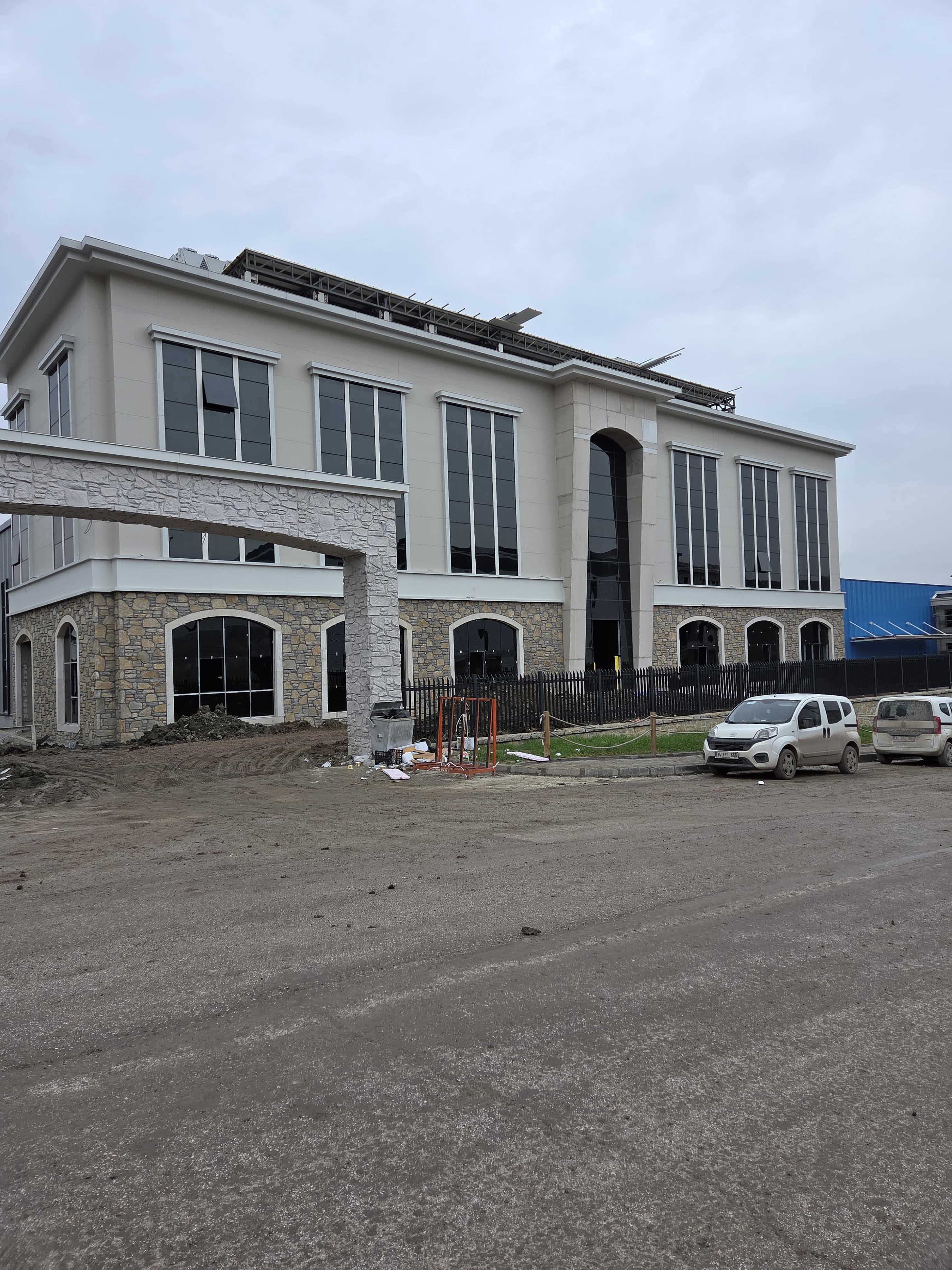Ünoks Merkez İdari Bina İnce Yapı İşleri