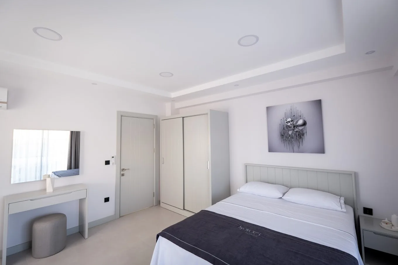 Kemal Gencer Residence